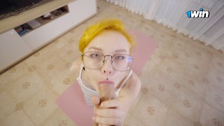 Stepbrother caught sister training in torn leggings and couldn`t resist to fuck her